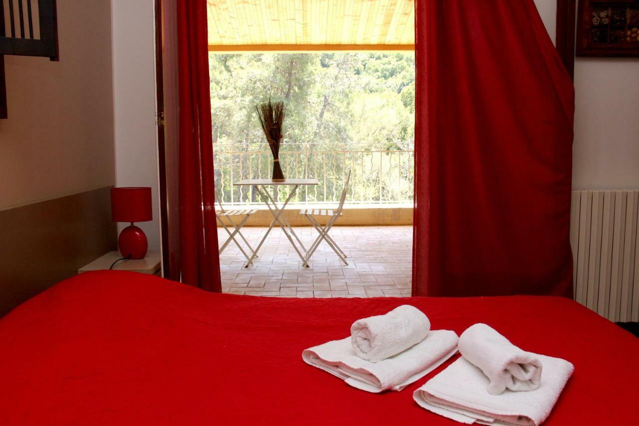 Accendi Pipa Hotel Campitello Exterior photo